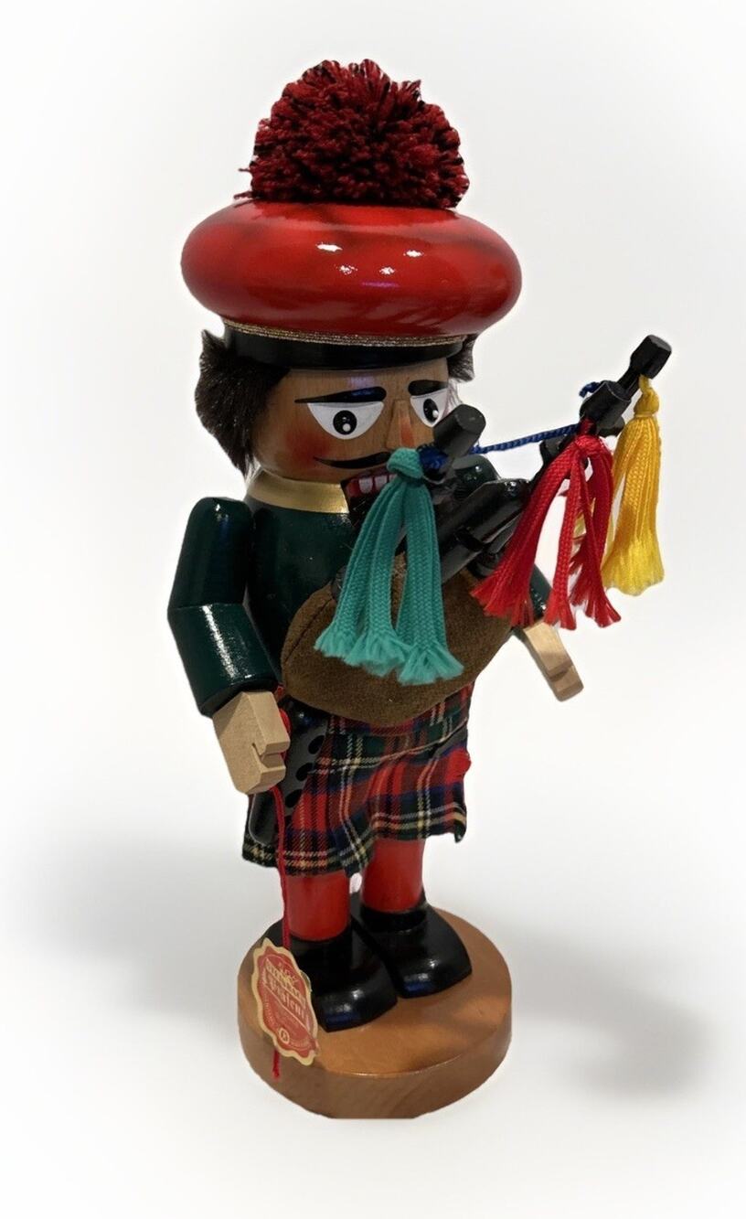 VTG Steinbach Nutcracker Scottish Chubby Bagpiper Made in Germany